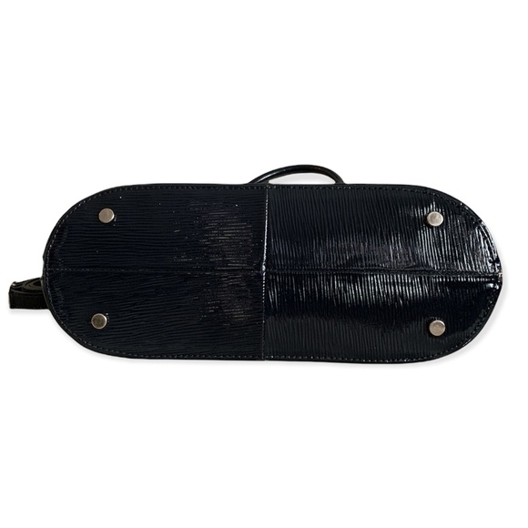 NWOT Original The Trend Navy Blue Patent Leather Dome Crossbody Bag Purse - Picture 9 of 15